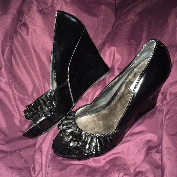 Steve Madden - Picture 1 of 3